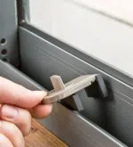 Locksmith Key Store Pittsburgh, PA 412-387-9469 - broken-key-extraction