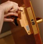 Locksmith Key Store Pittsburgh, PA 412-387-9469 - new-locks-installation